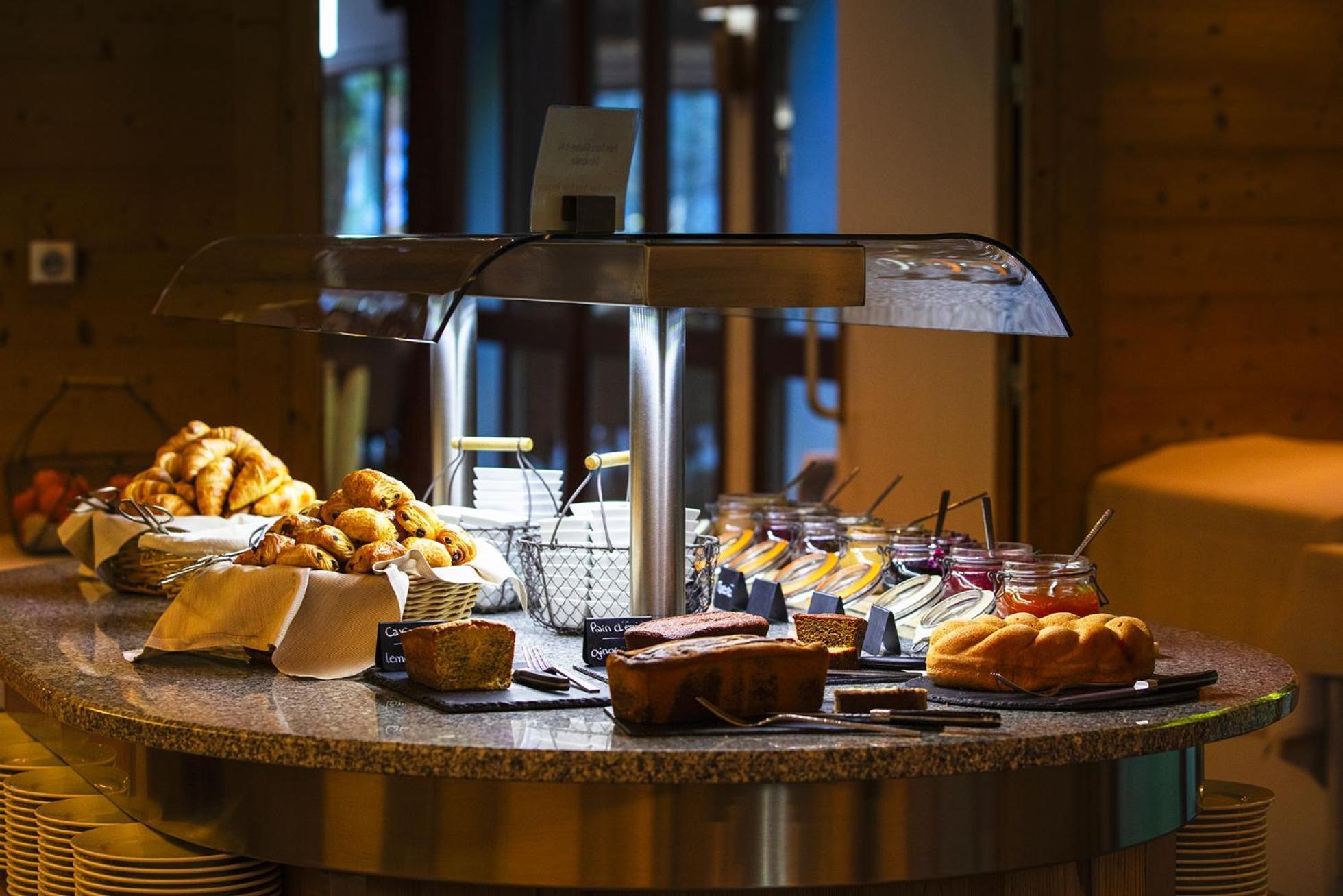 Alpen Roc Hotel