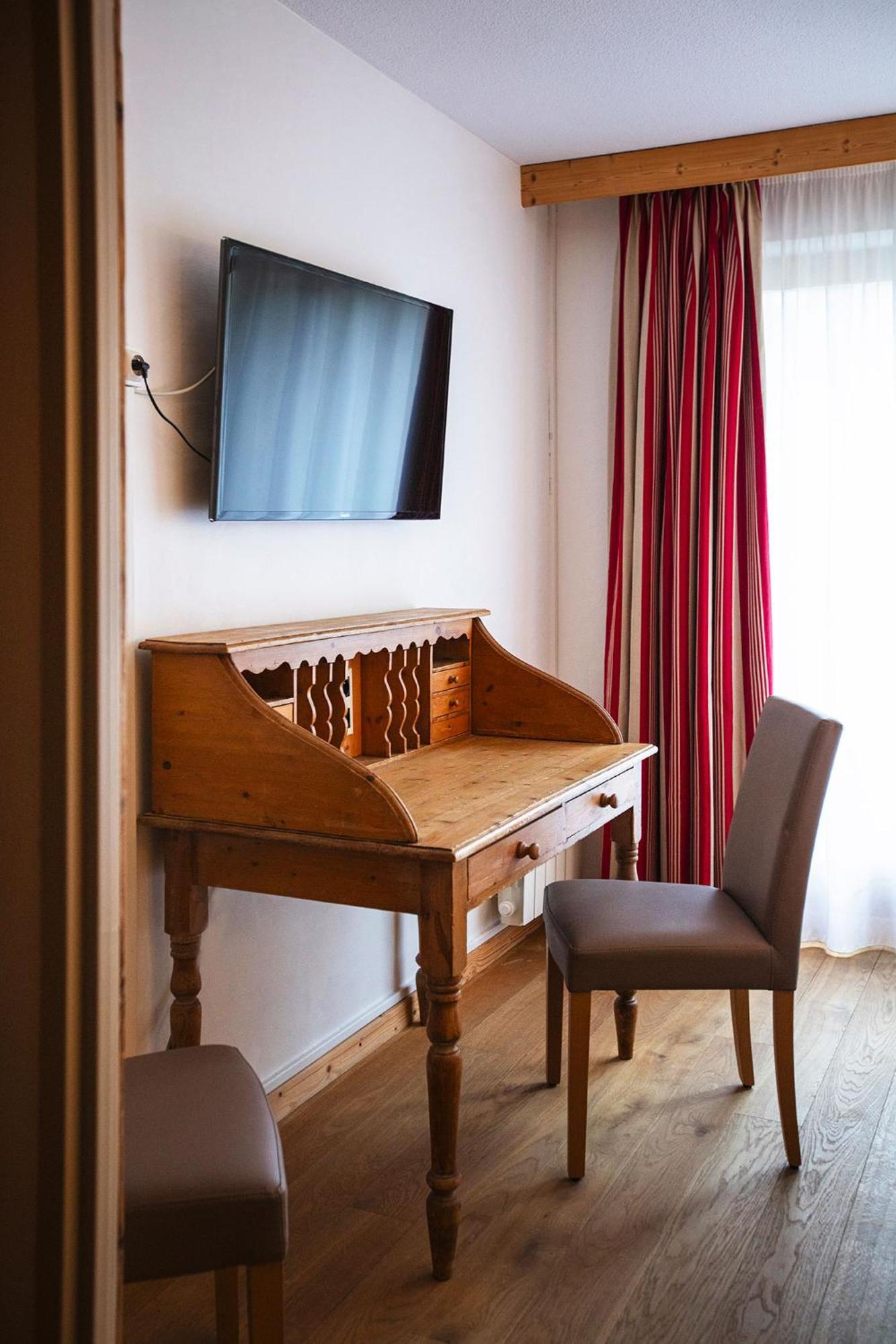 Alpen Roc Hotel